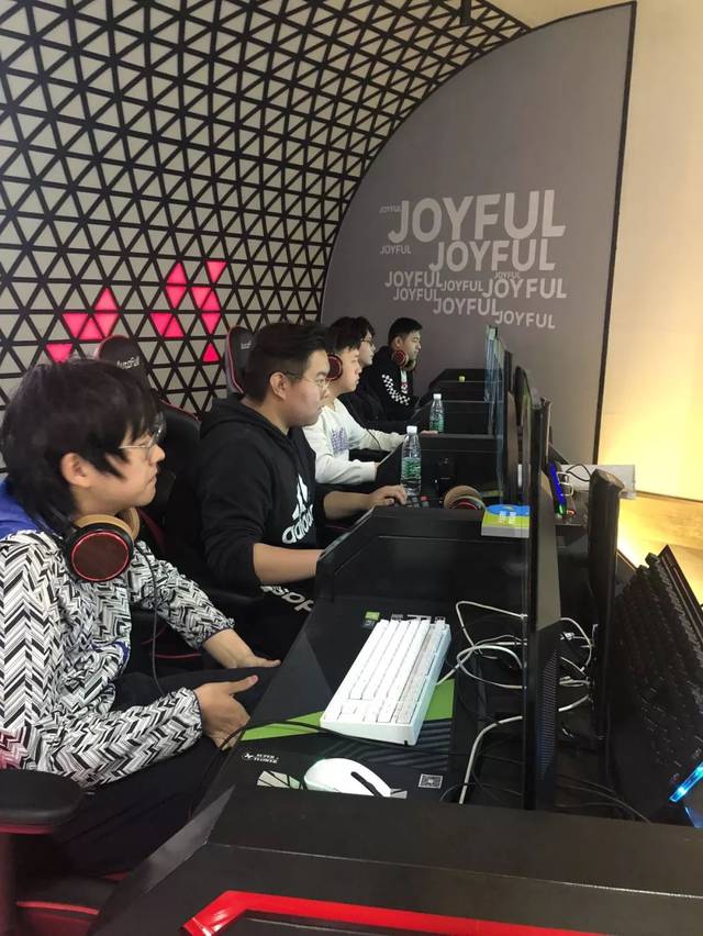 挺进决赛对 挺进决赛对