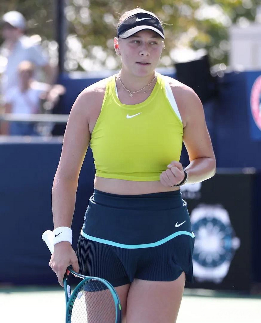 球和锋线球 球和锋线球